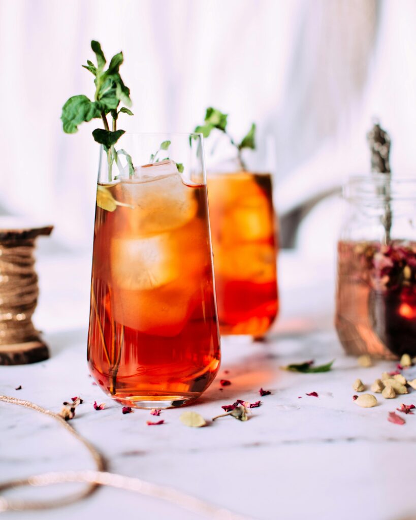 Two glasses of fresh ice tea.